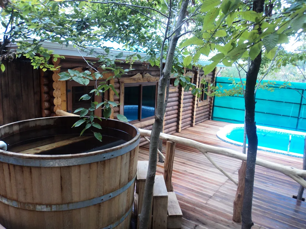 Коттеджи на озере