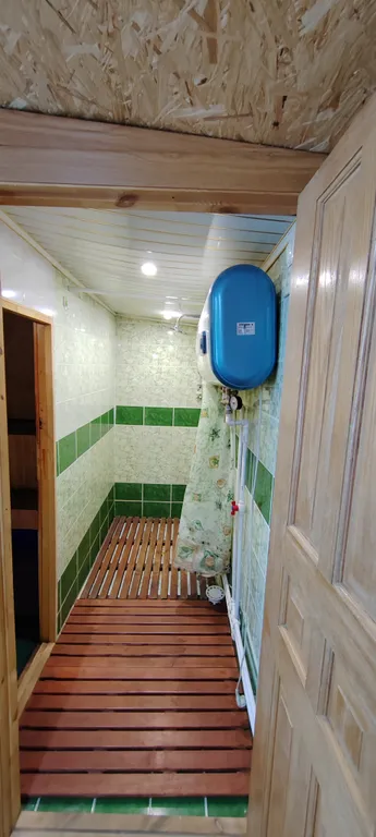 Комплекс с баней из бруса на берегу моря