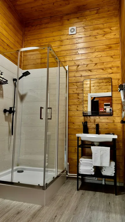 Коттедж Коттедж Шале в хвойном лесу — Архыз