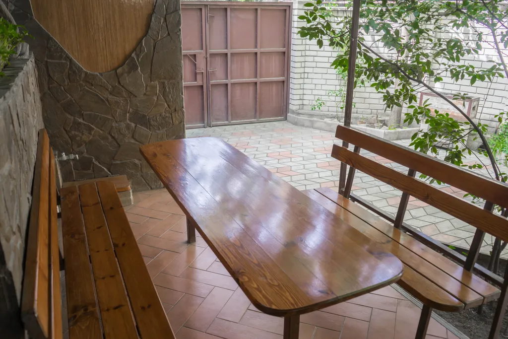 Квартира рядом с набережной со своим двором и паркингом