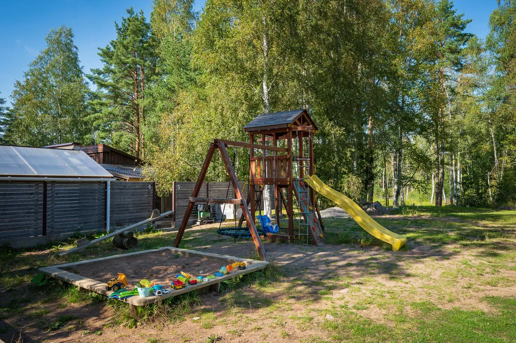 5-комнатный Дом