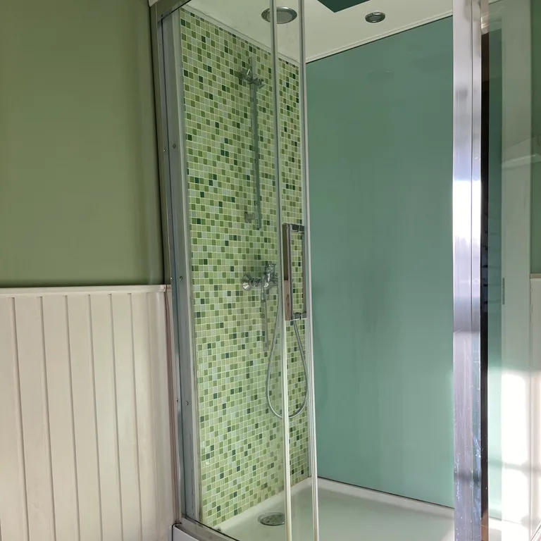 Isotalo - большой дом у озера в карелии, для большой компании