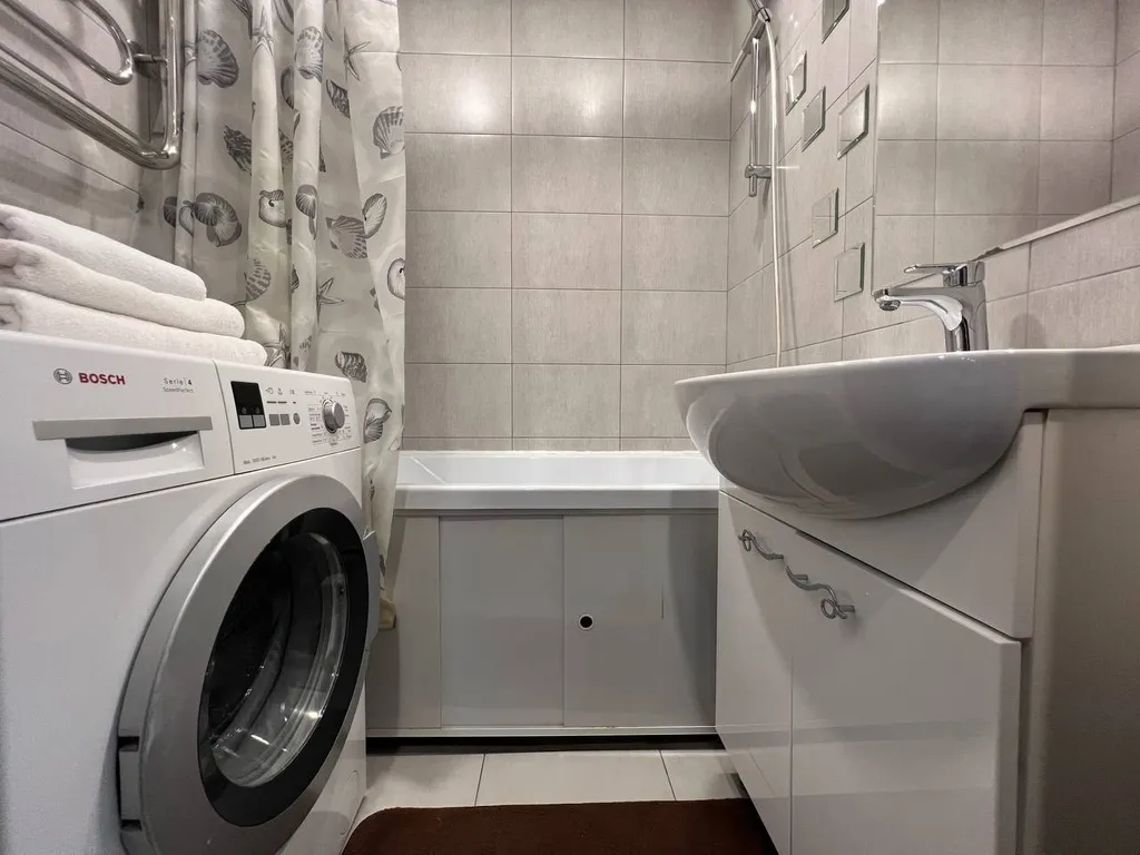 Трёхкомнатные апартаменты в центре Автозаводского района