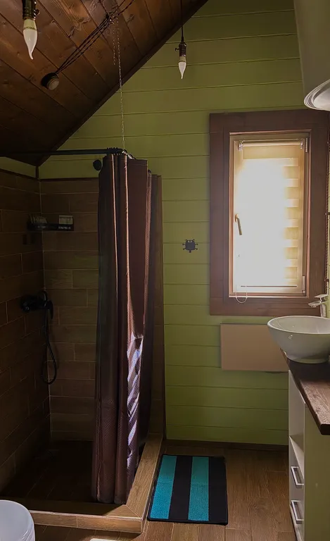 Коттедж на берегу речки