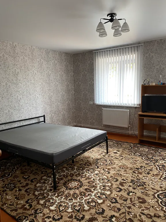 Квартира, всё в 5 минутах ходьбы (центр, река, спортклуб, баня, магазин) — аренда посуточно в Моршанск