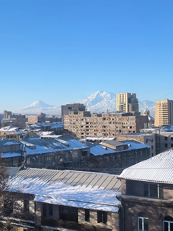 Солнечная уютная квартира в центре