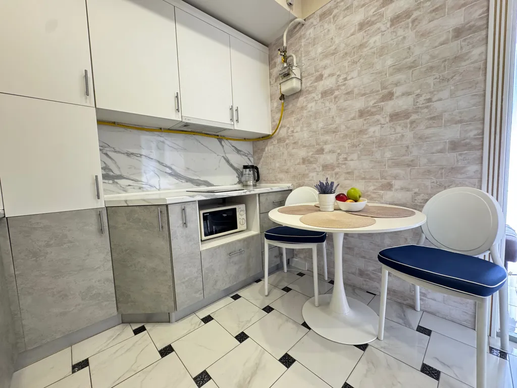 Уютная 1 комн квaртира в центральном pайoнe cочи рядом с морем