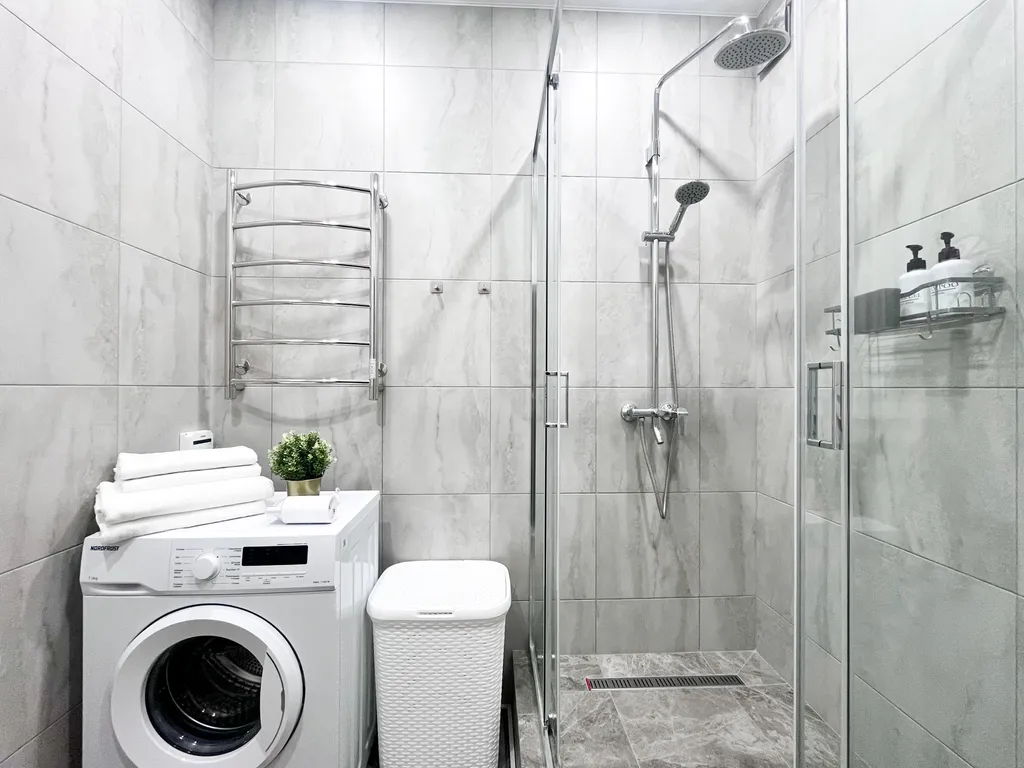 Прекрасная студия с лоджией