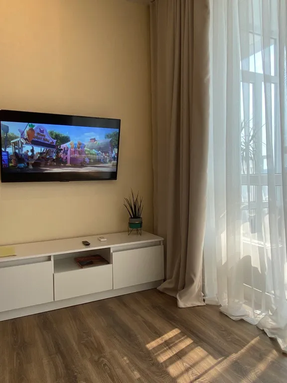 Уютная квартира в новом ЖК с видом на море и лес