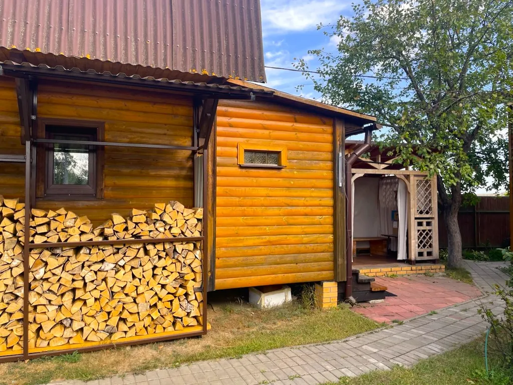 Дом для отпуска с видом на Оку