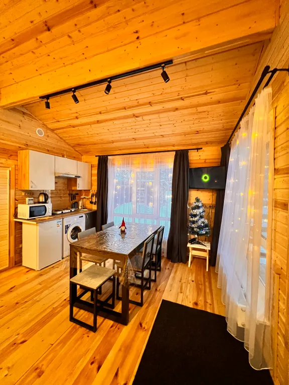 Коттедж Уютный загородный дом с баней — аренда посуточно в Суворотское