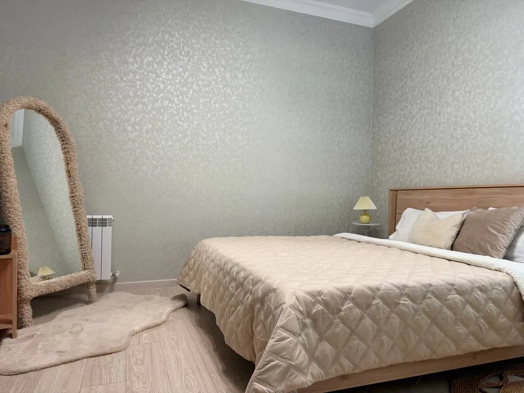 Уютная двухкомнатная квартира у моря и центра