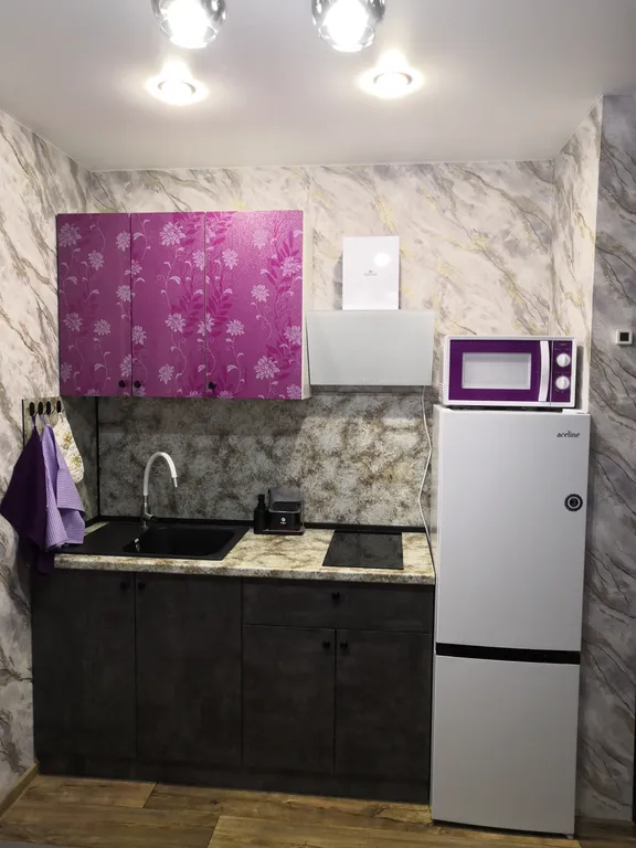 Уютный домик около озера