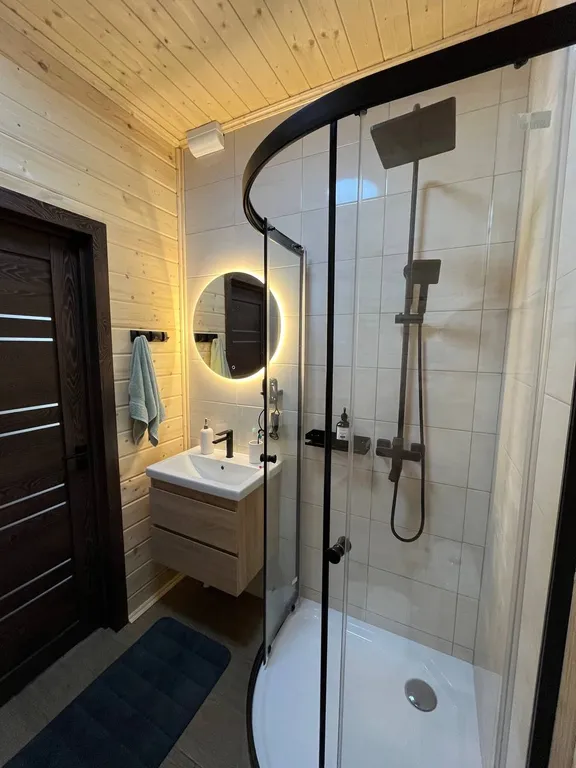 Дом на берегу