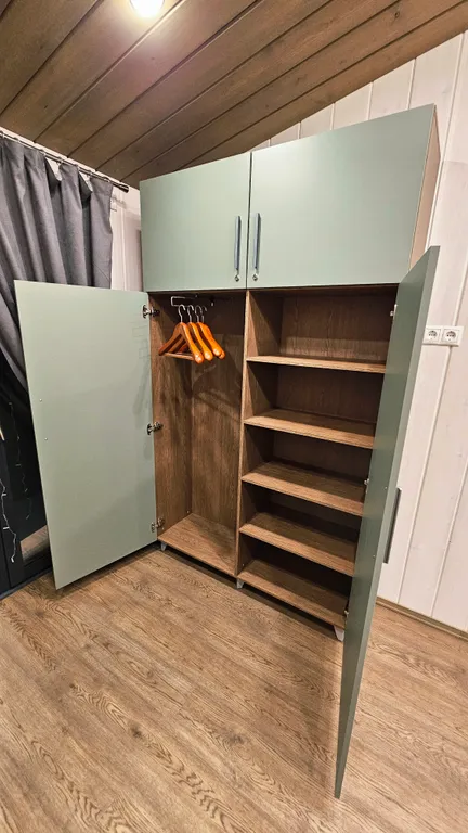 Далеко и надолго