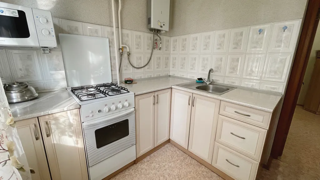 Однокомнатная квартира возле автовокзала.