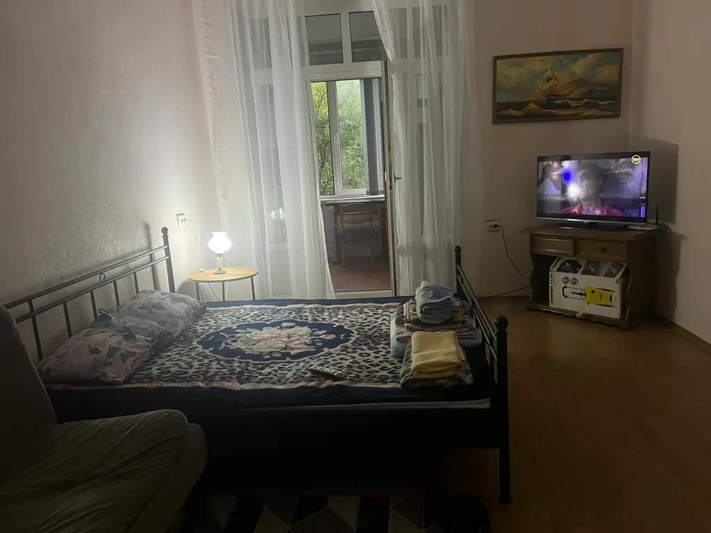 Уютная квартира в центре ливадийского дворца и живописного парка