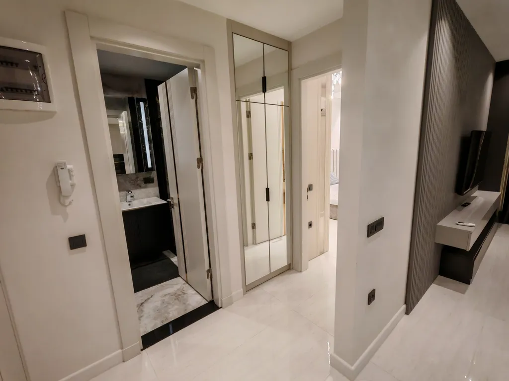 Квартира 1+1 в Azura World c видом на бассейн и аквапарком