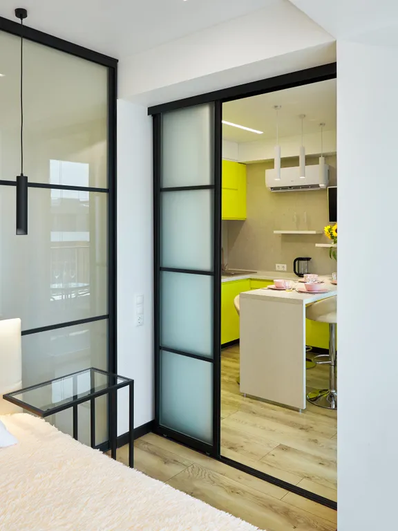 Двухкомнатная квартира на берегу моря