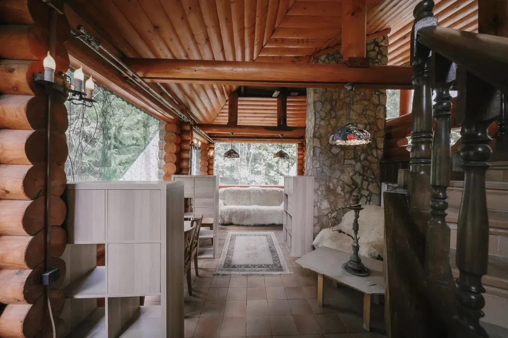 Коттедж Дом с тропическим бассейном, сауной и каминами — Московский