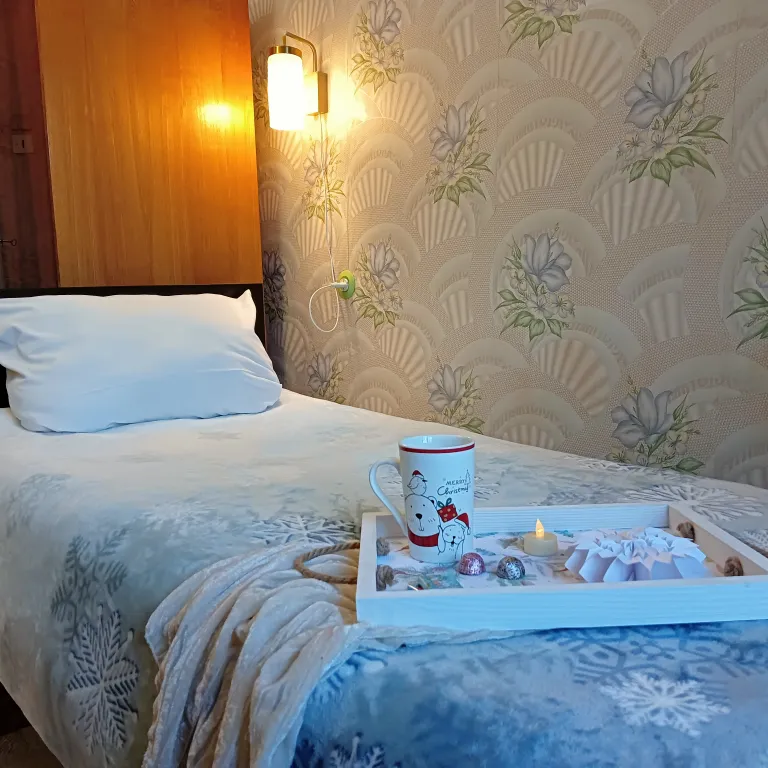 Гостеприимная комната у метро, 30 минут до центра