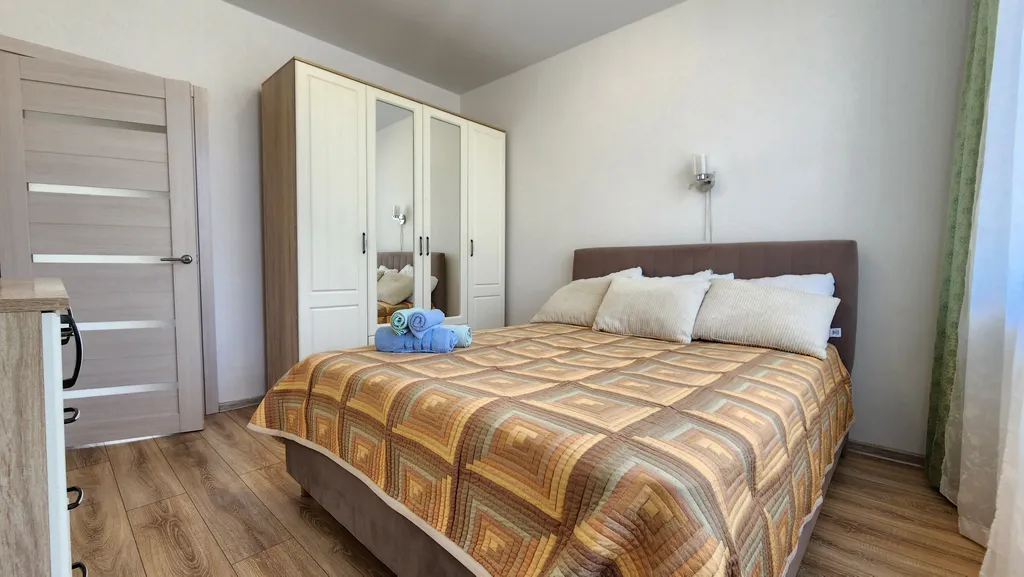 Уютная евротрешка с двумя балконами