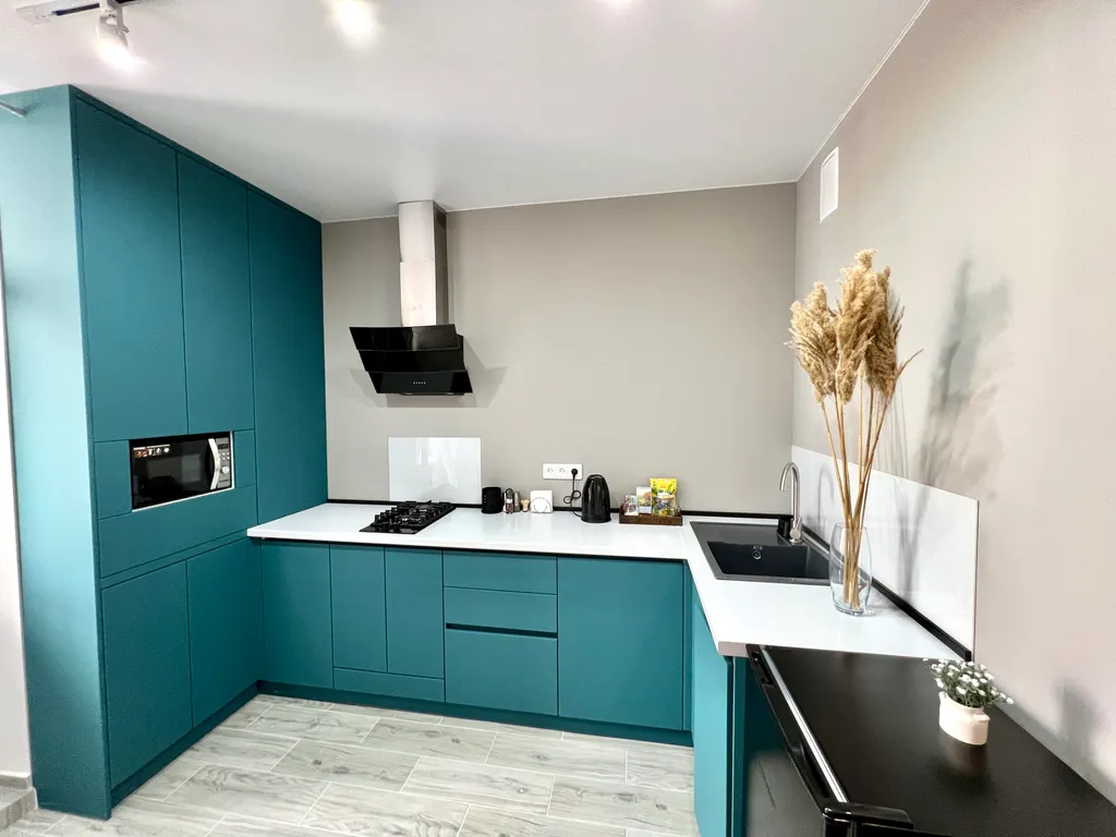 Современная квартира рядом с фонтаном и сквером Героев