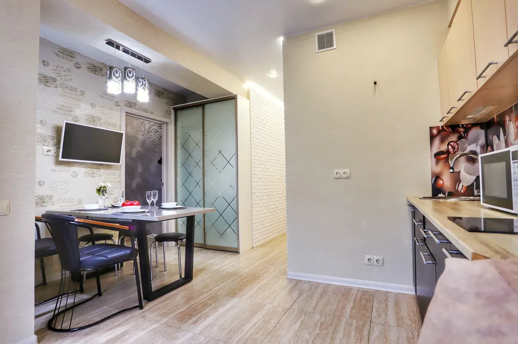 Орхидея – евродвушка у моря с открытым бассейном на территории