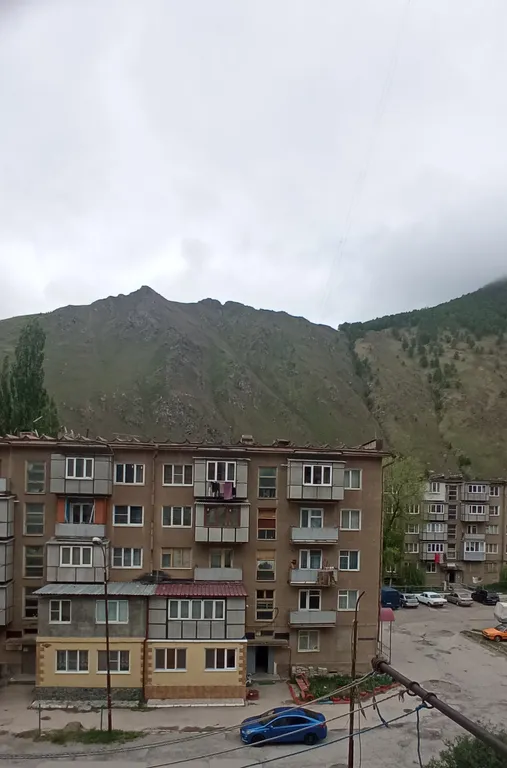 Квартира с видом на горы