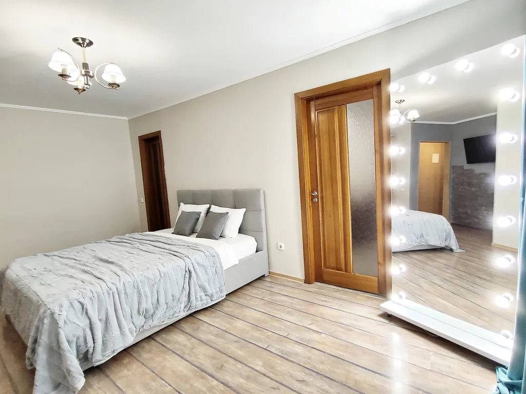 Двушка вблизи КузГТУ в центре