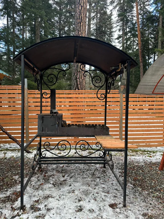 Большой коттедж