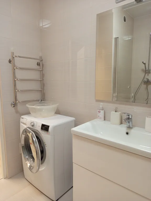 Уютная евродвушка с посудомоечной машиной, в географическом центре города