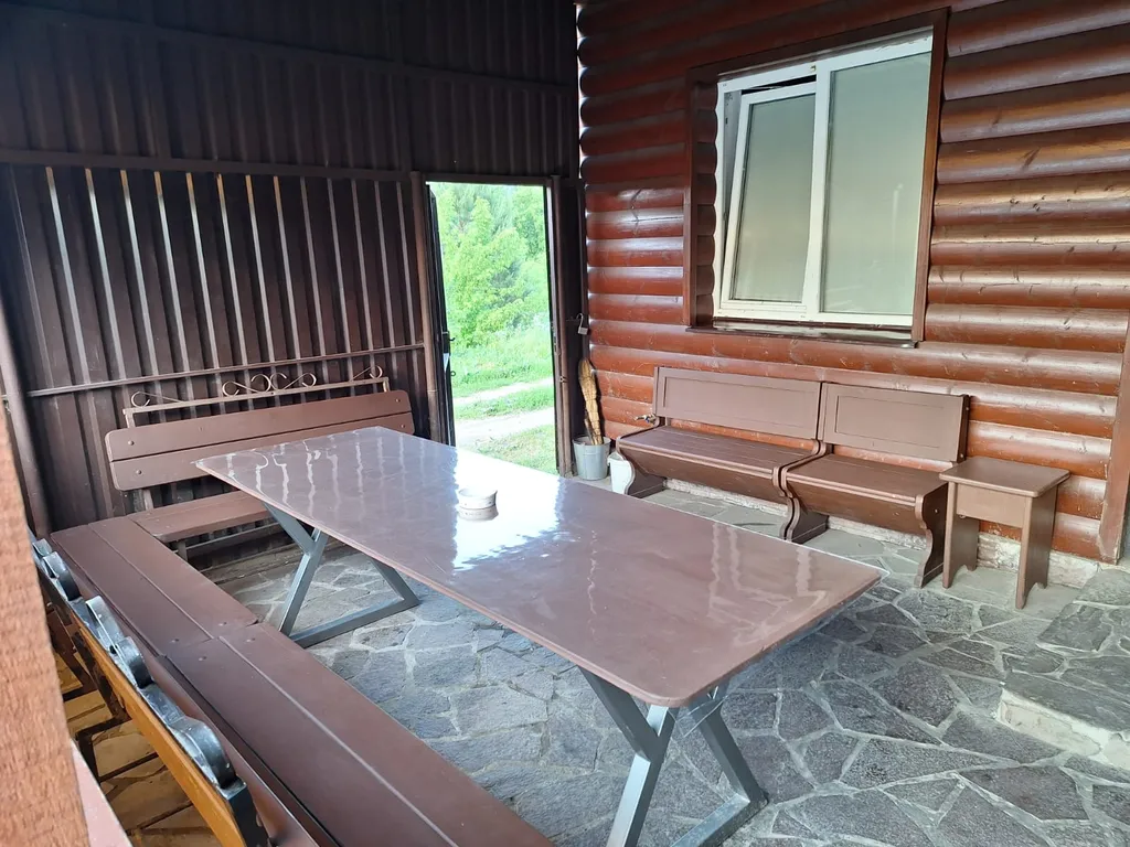 Уютный дом у реки с банным комплексом и бассейном