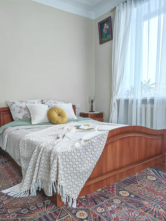 Уникальная двухкомнатная квартира в стиле ретро — аренда посуточно в Псков