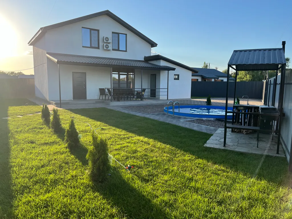 Коттедж 4-комнатный Дом — аренда посуточно в Самара