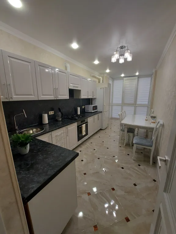 Уютные апартаменты с панорамными окнами