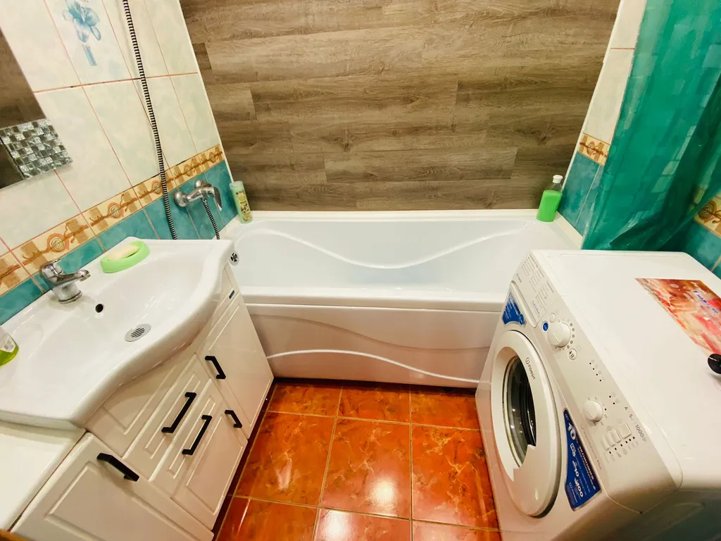 1-комнатная квартира с хорошим ремонтом в Октябрьском районе