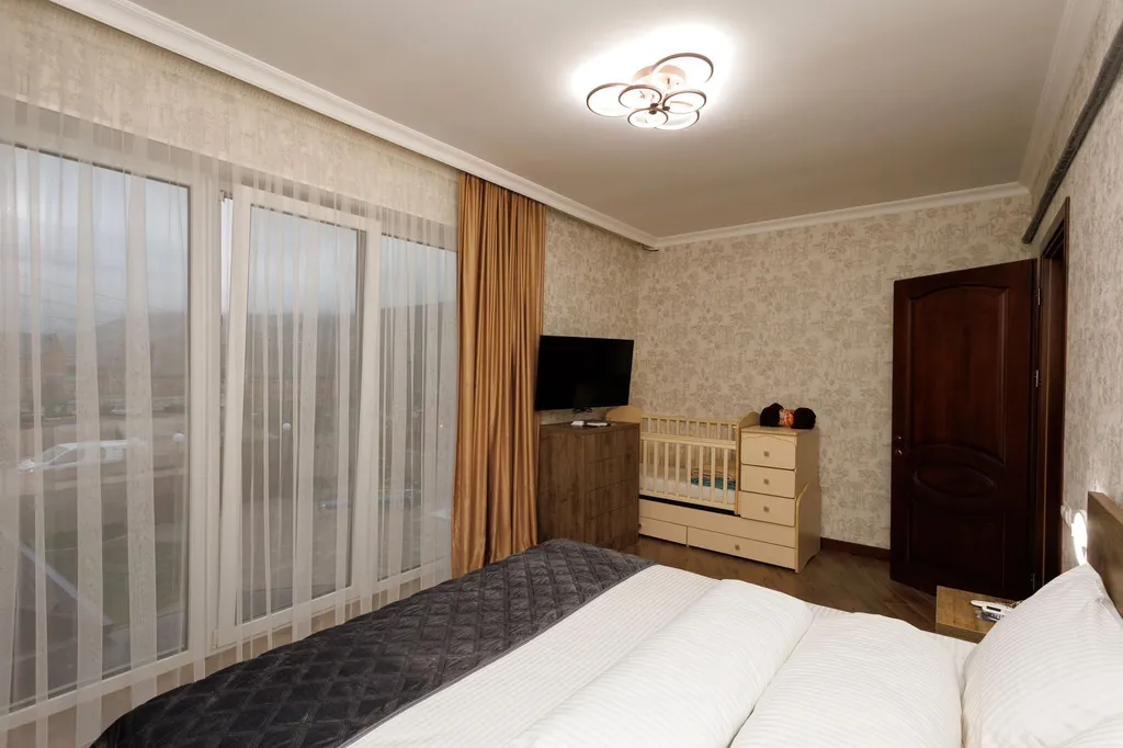 Дом в горах с бассейном