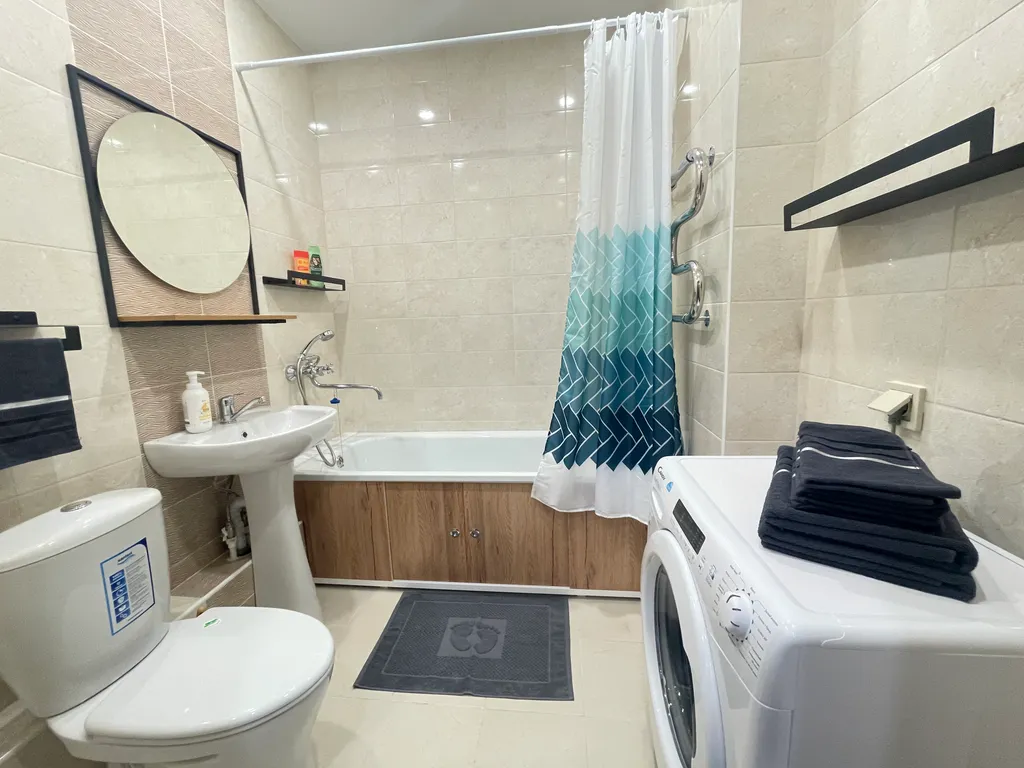 Панорамная квартира на верхнем этаже с видом на город