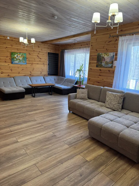 Дворик на Минском море