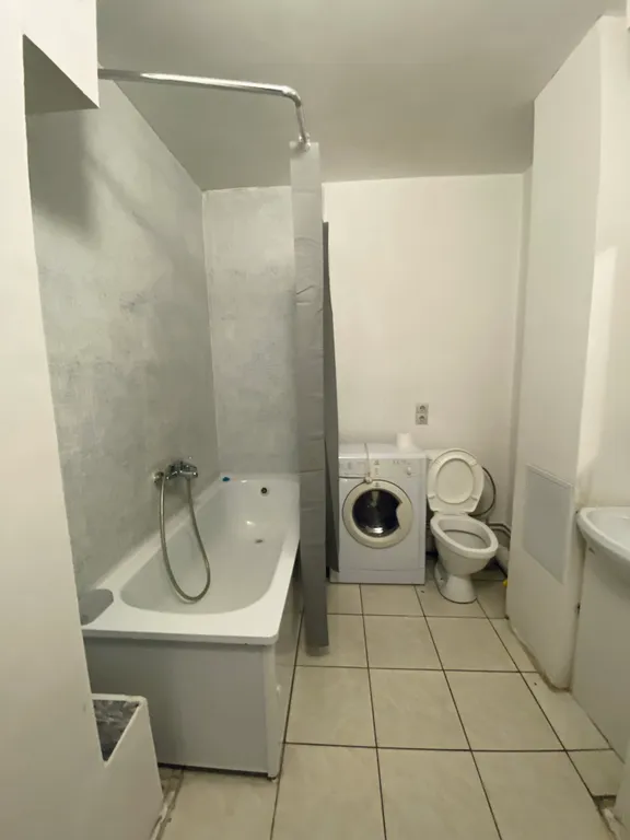 Уютная студия в центре левого берега