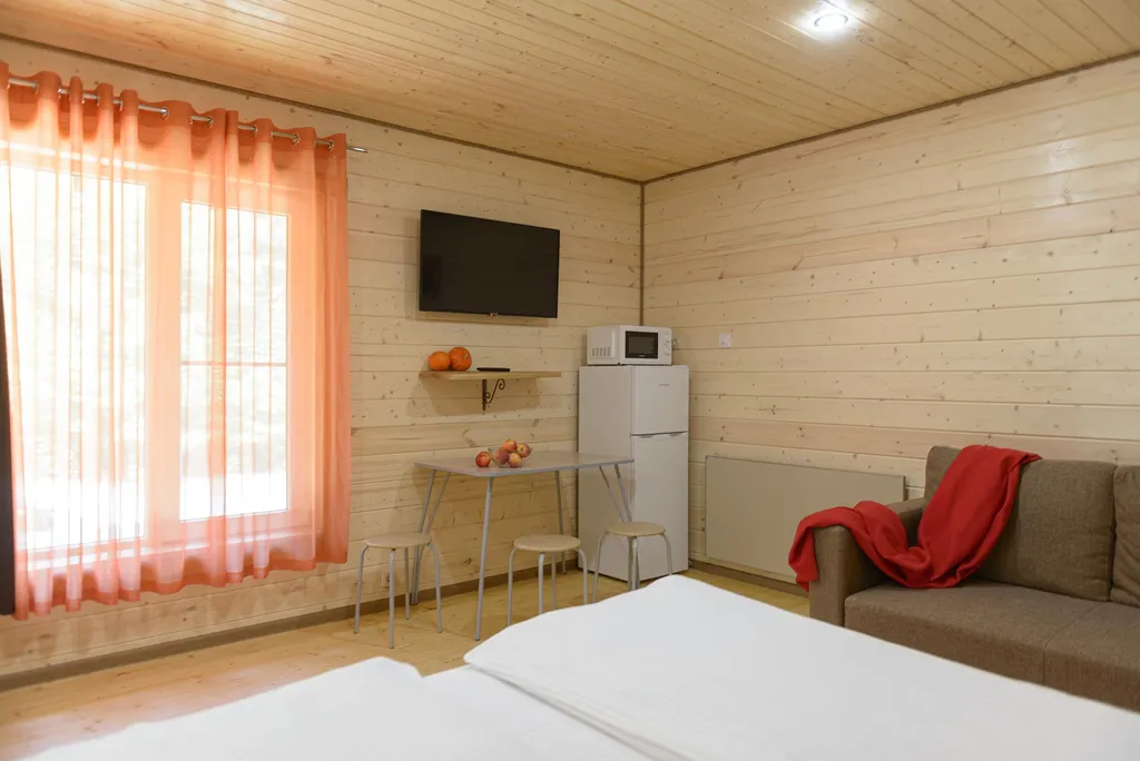 Дача МиСо в хвойном лесу Теберды Шале №5