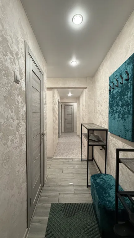 Мега вместительная трешка для дюжины гостей