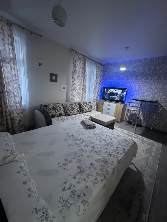 Студия в элитном доме в центре города