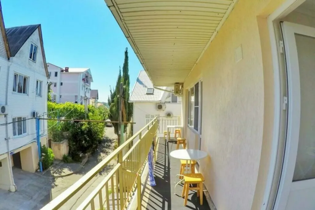 Двухместный номер с балконом и видом на горы