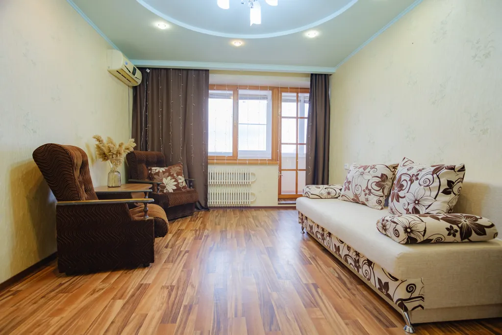 Просторная квартира — аренда посуточно в Волгоград