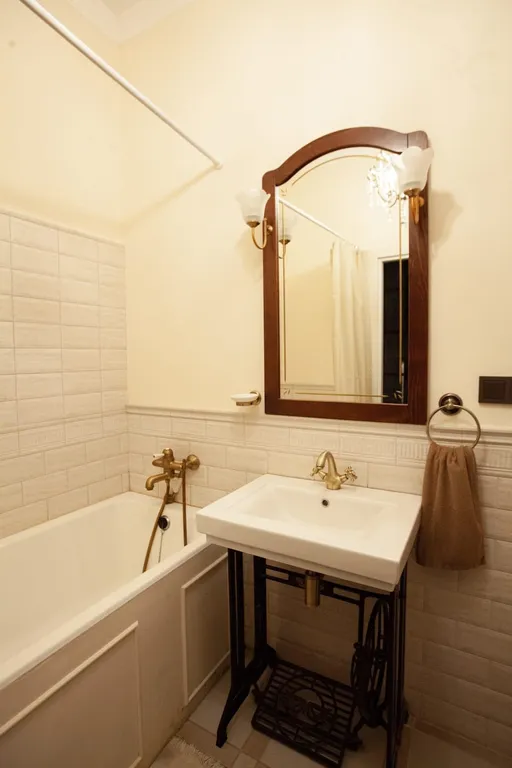 Флигель у водопада