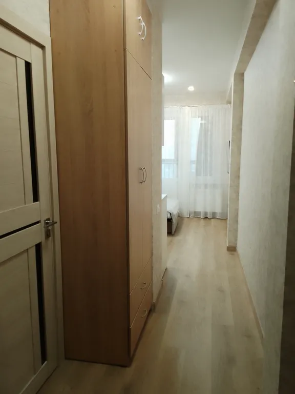 Красивая студия в центреЗаселение с14-22 часов.Паспорт РФ.залог 2000