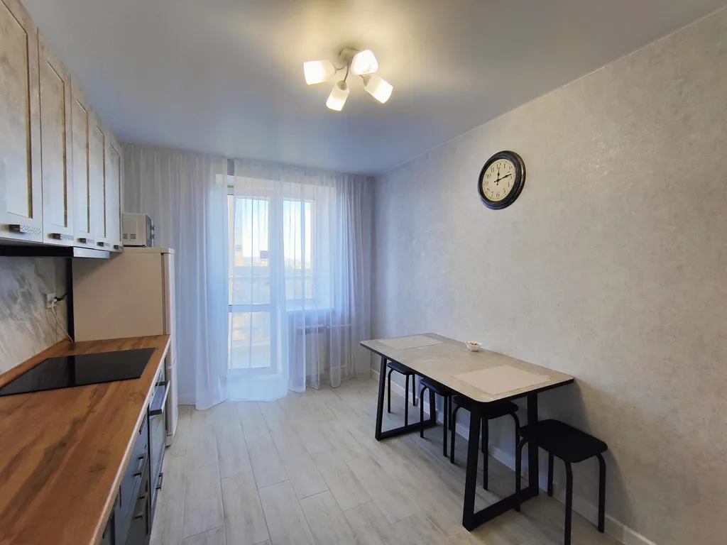 Просторная двухкомнатная квартира Любимый дом недалеко от центра