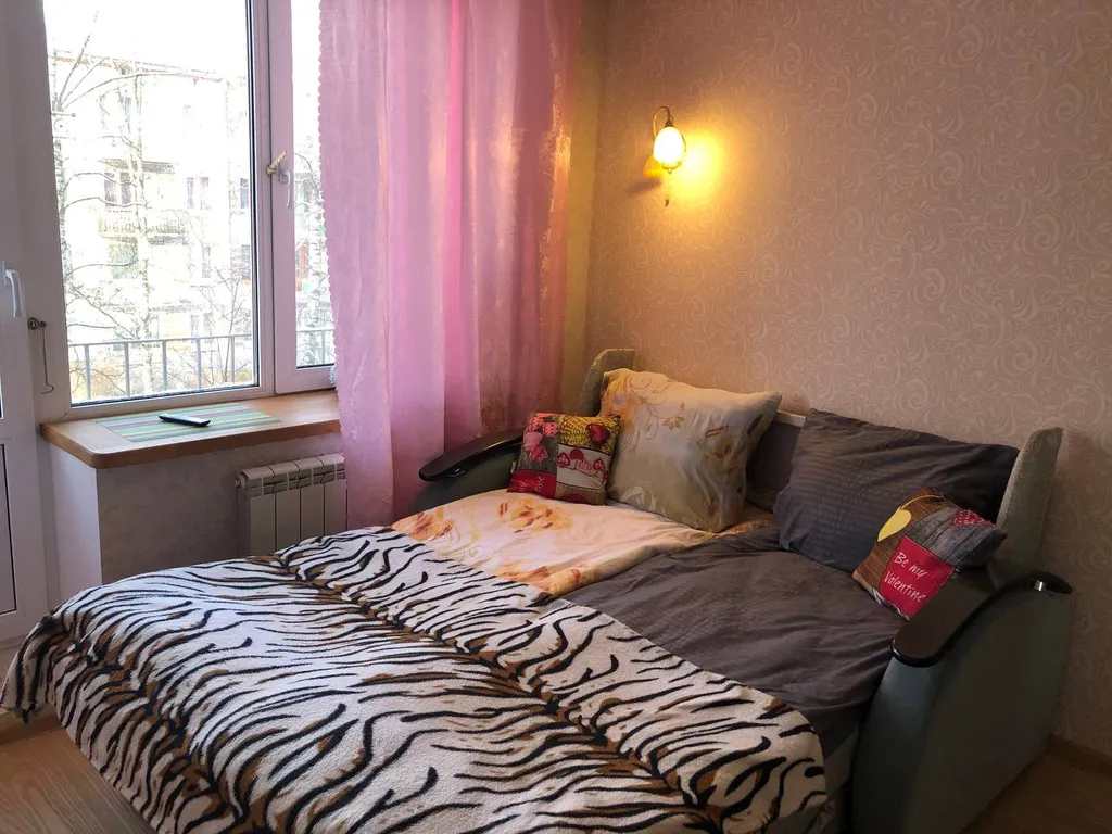 Уютная, светлая квартира недалеко от фонтанов Петергофа